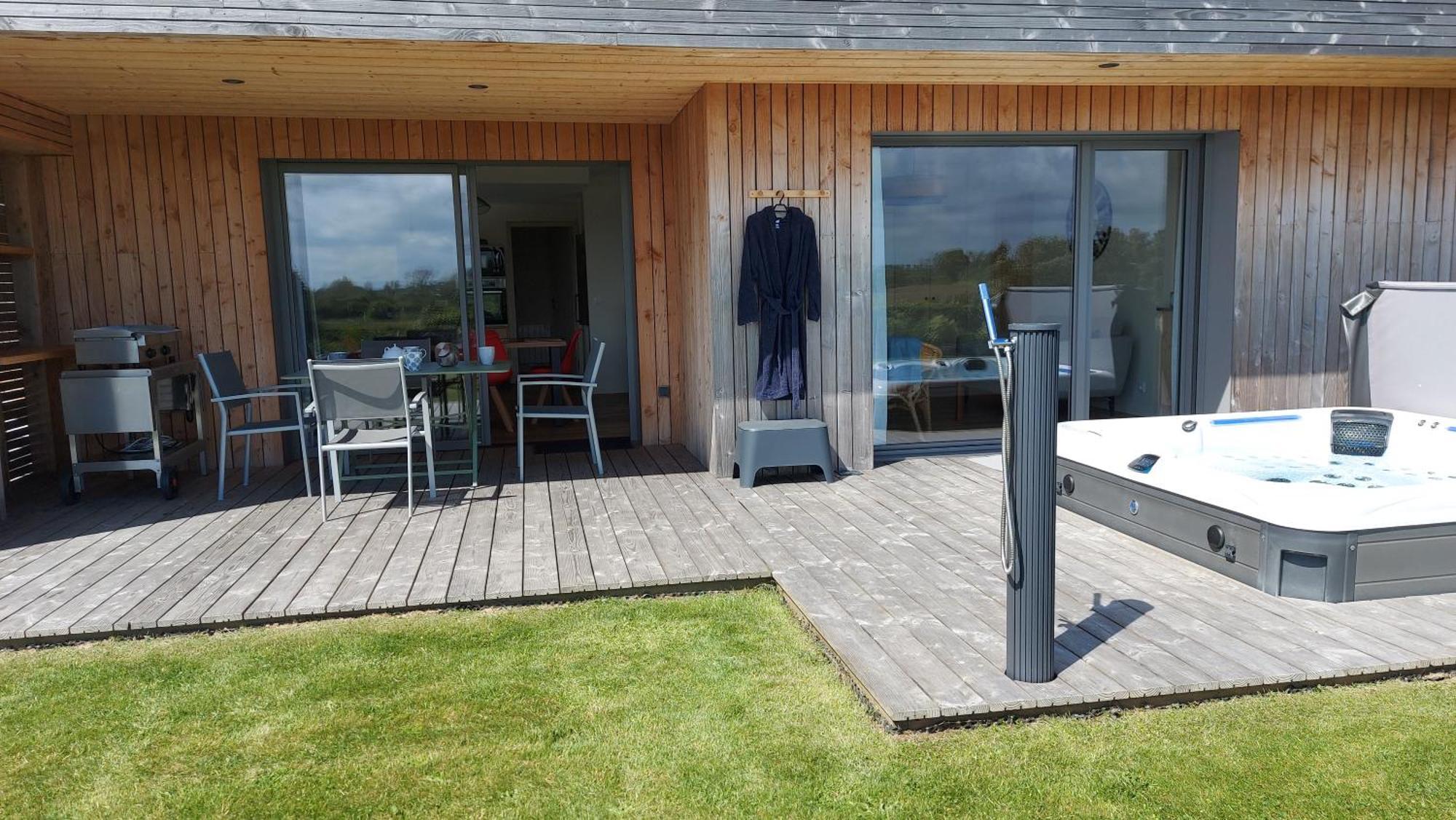 Les Romarins 4 Etoiles Holiday home